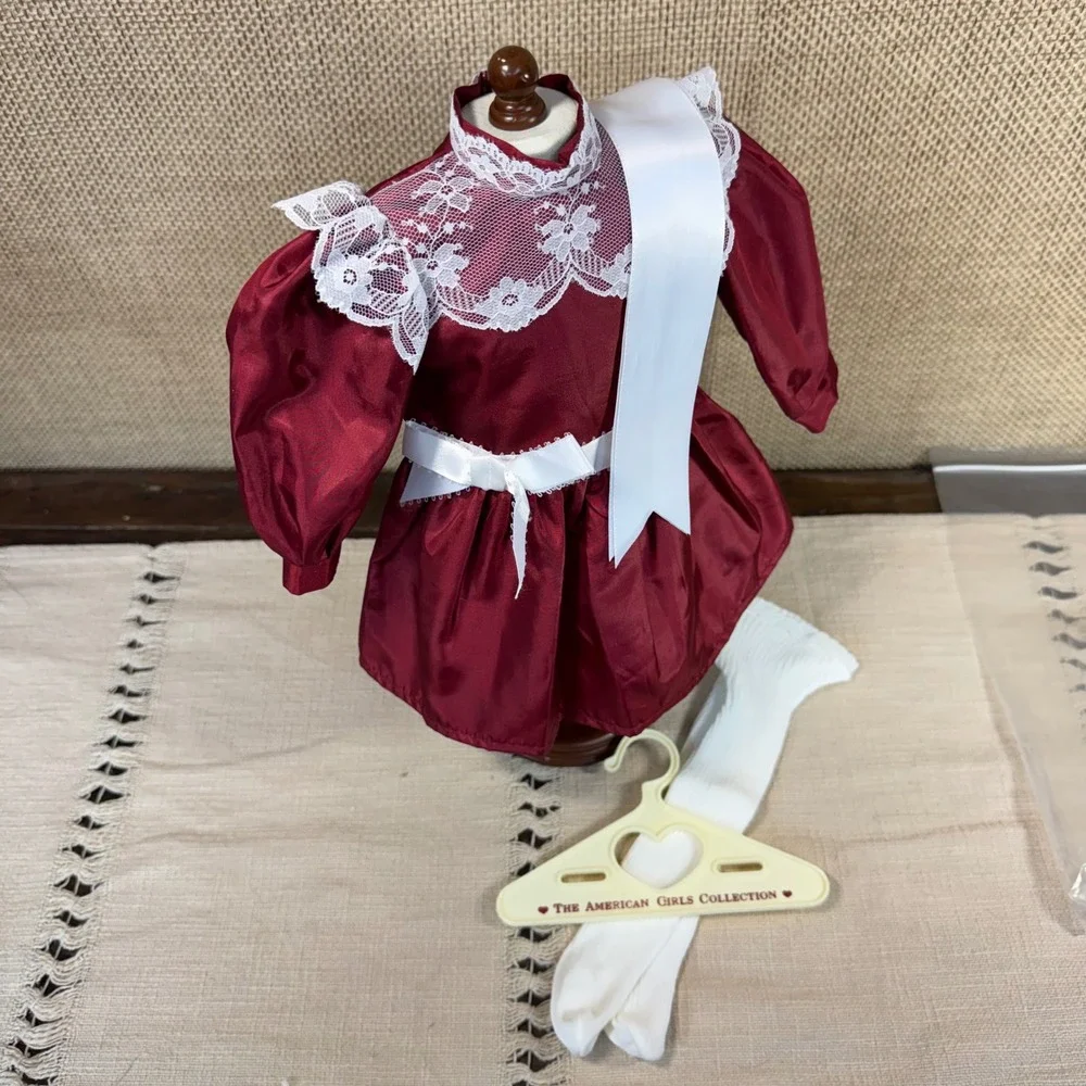 Pleasant Company American Girl Samantha Cranberry Christmas Dress Ribbon Tights - Picture 6 of 11